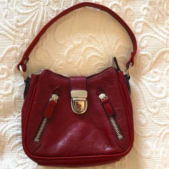 WILSON'S LEATHER Pelle Studio Red 100% Leather Mini Bag Silver Zipper Buckle - Picture 1 of 8